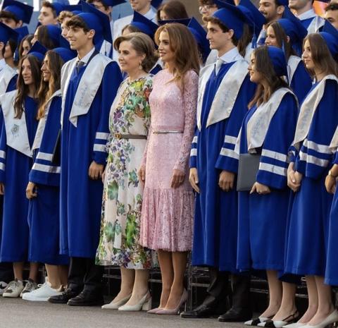 اطلالات الملكة رانيا 